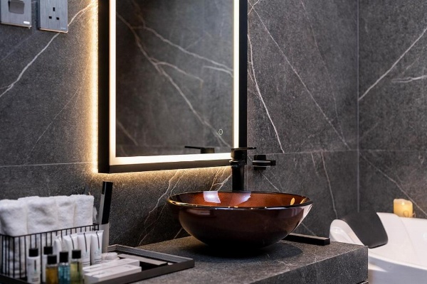 Viola Gardens image 13